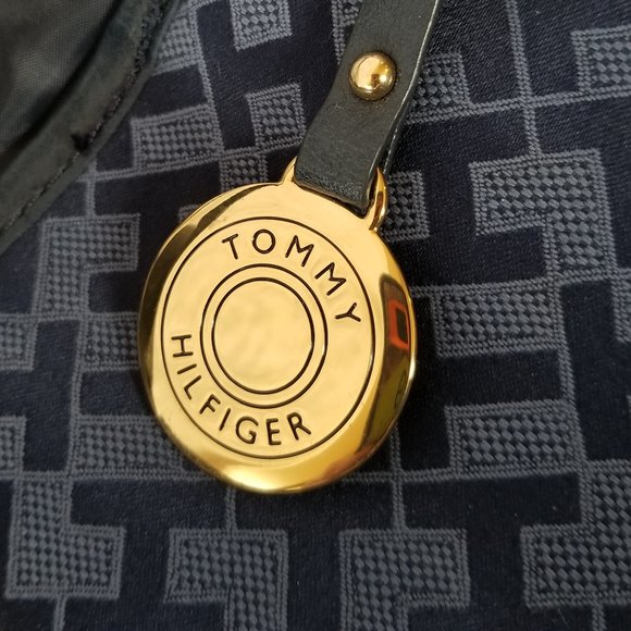 Tommy Hilfiger Monogram Faux Leather Tote - Picture 14 of 14